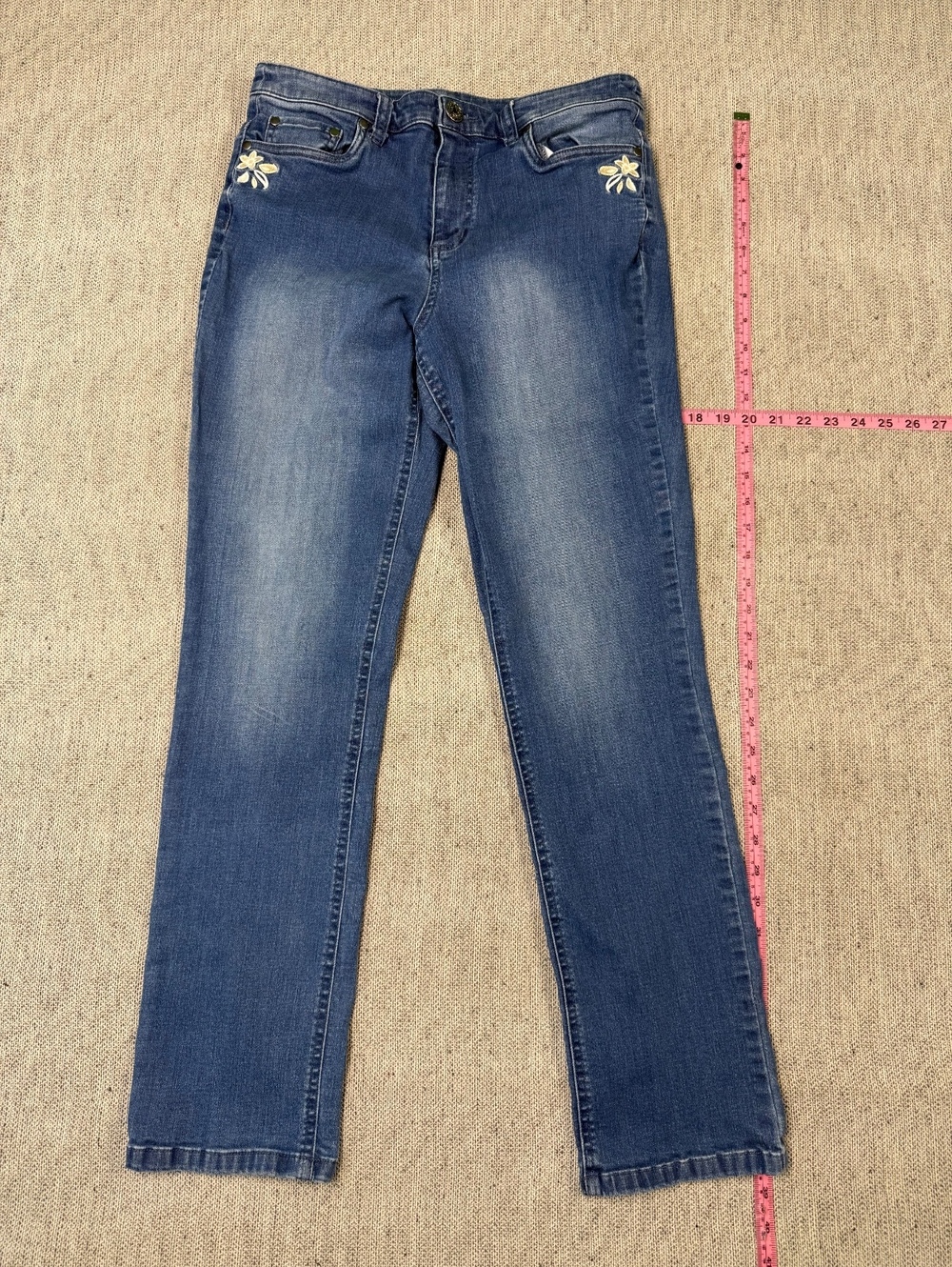 Christopher & Banks Jeans Women Size 8 Blue Embroidered